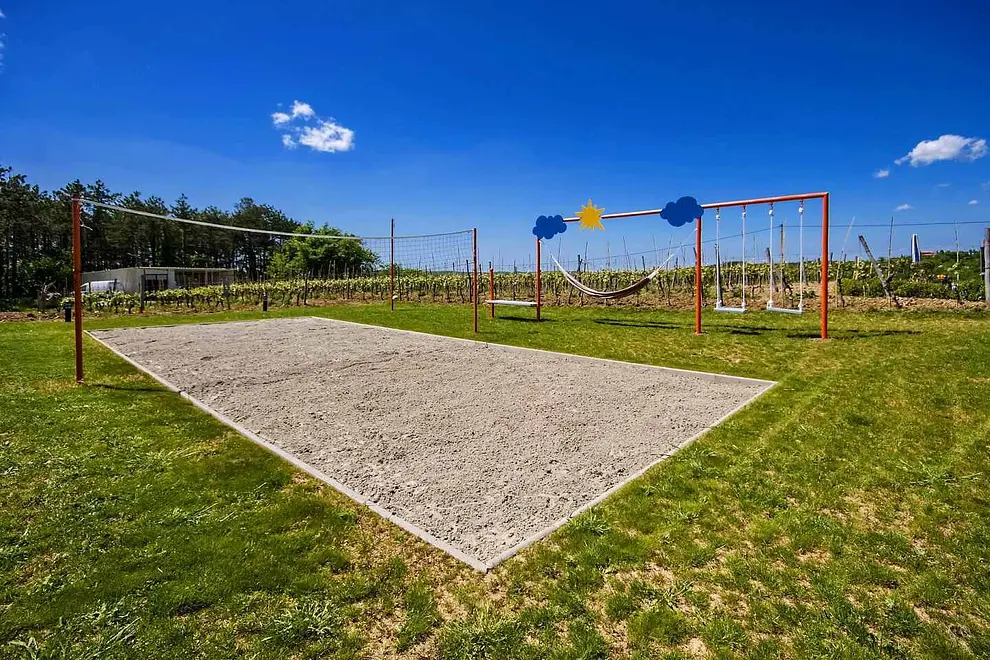 Ferienhaus in Karojba mit Pool und haustiergeeignet 66123957 11109