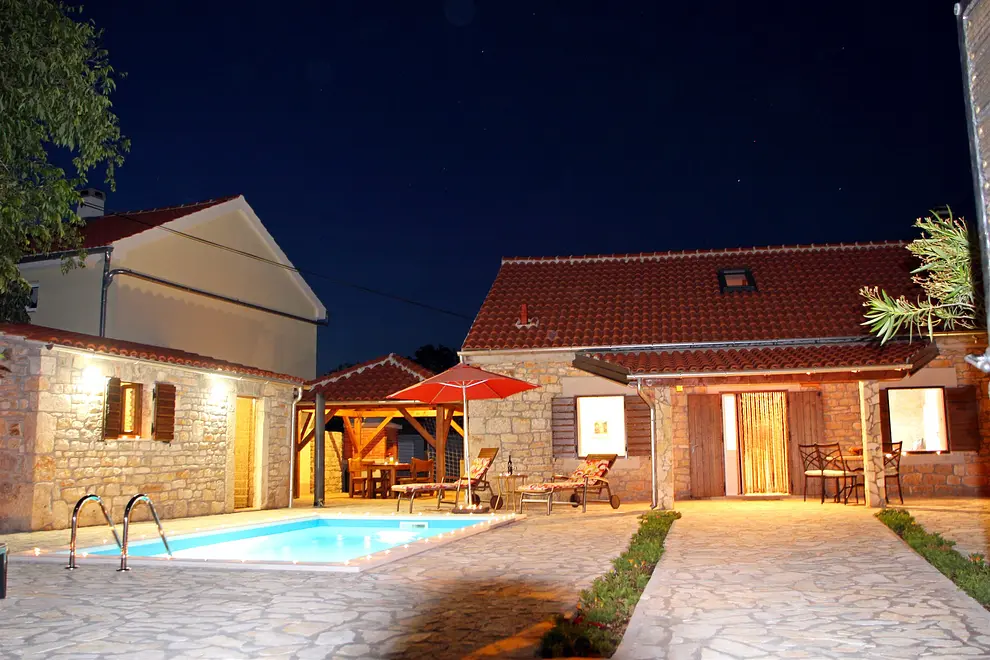 Ferienhaus in Sibenik mit Pool 66123173 10507