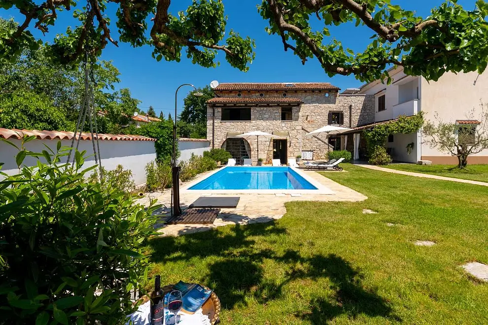 Ferienhaus in Porec mit Pool und haustiergeeignet 66128561 14686