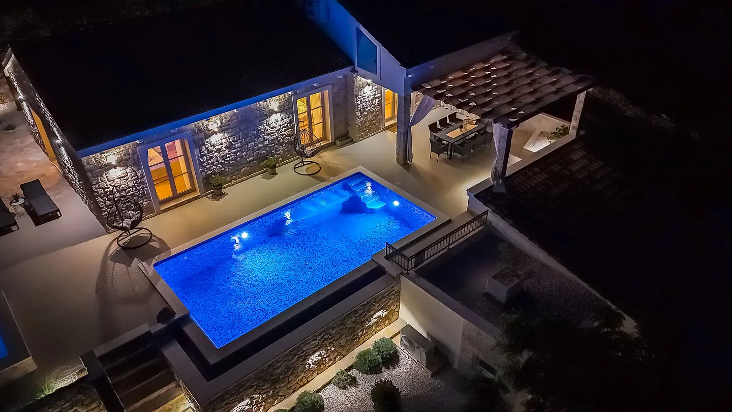 Ferienhaus in Rogoznica mit Pool 999213014 40557