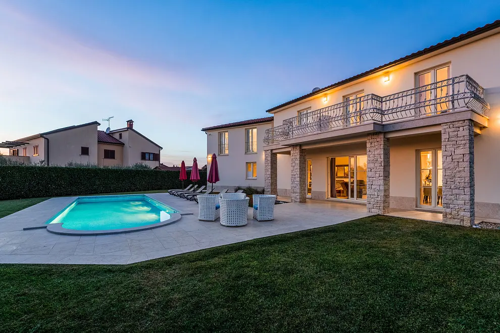 Ferienwohnung in Kastelir-Labinci mit Pool und haustiergeeignet 66142460 24066