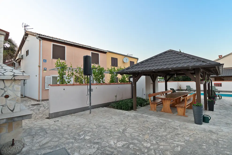 Ferienwohnung in Nin mit Pool und haustiergeeignet 999206001 34122 – Foto 3