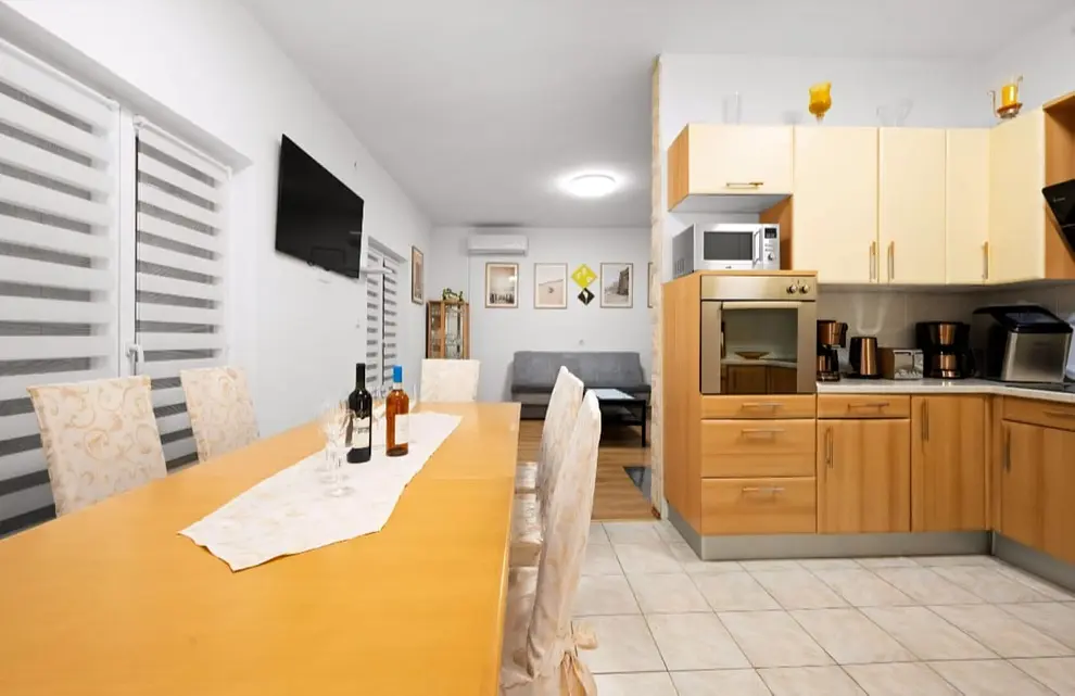 Ferienwohnung in Drnis mit Pool 999211316 41269 – Foto 2