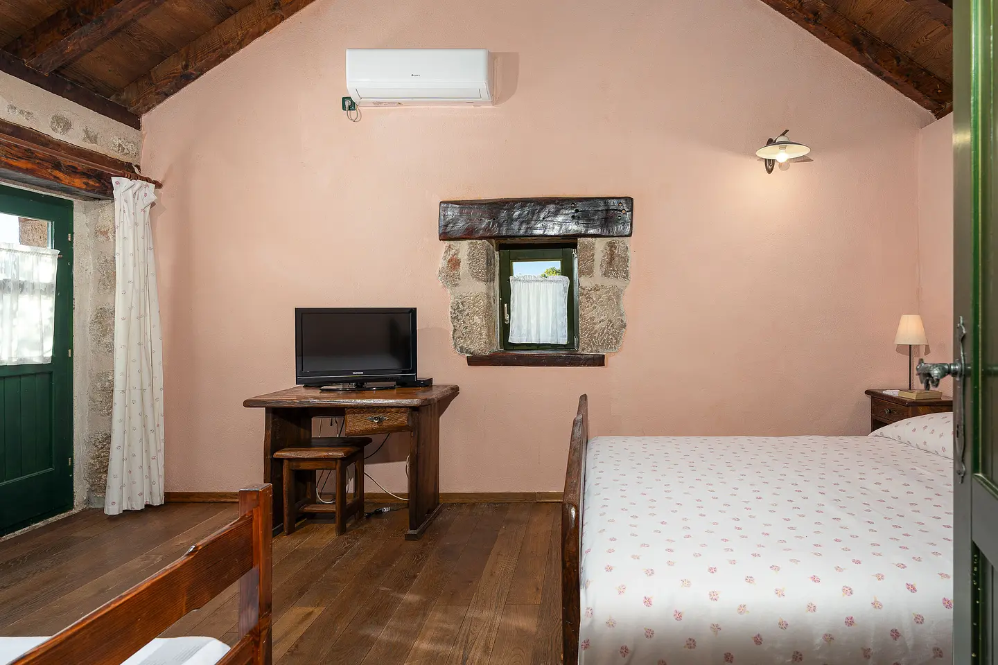 Ferienwohnung in Starigrad  999202626 30902