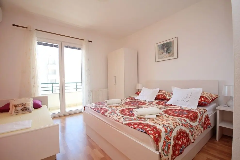 Ferienappartment in Makarska  999210519 38371 – Foto 1