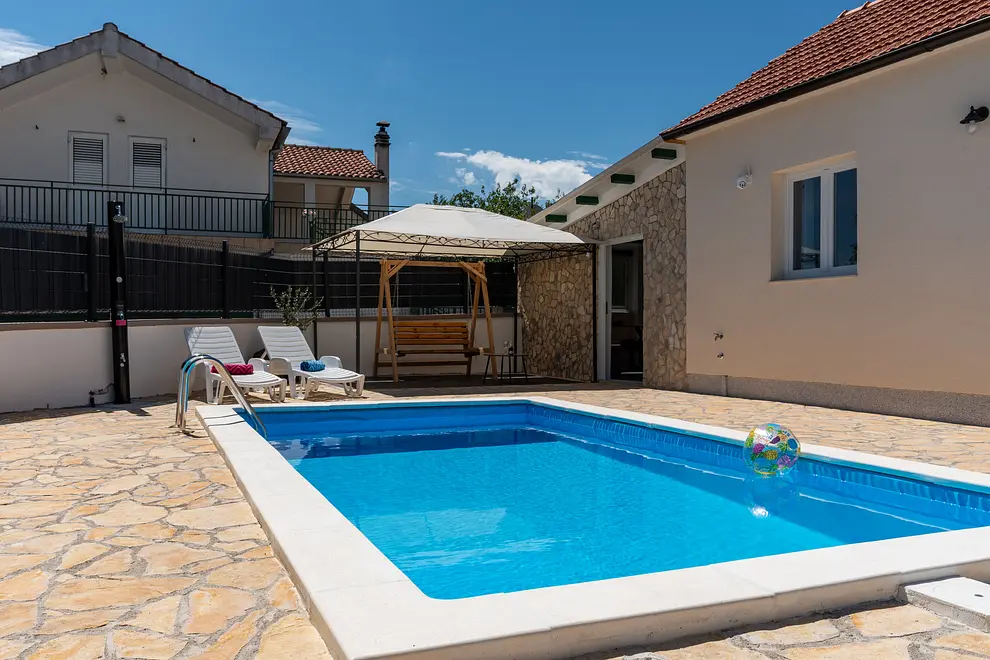 Ferienwohnung in Sibenik mit Pool 999238085 43134 – Foto 2