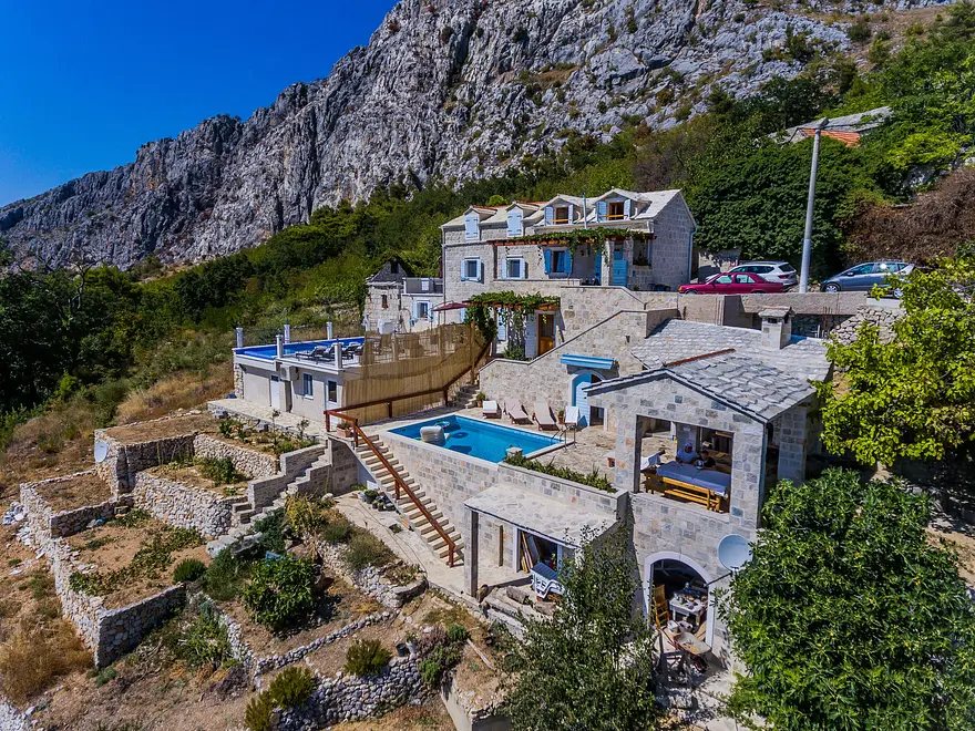 Ferienhaus in Omis mit Pool und haustiergeeignet 66138381 21408