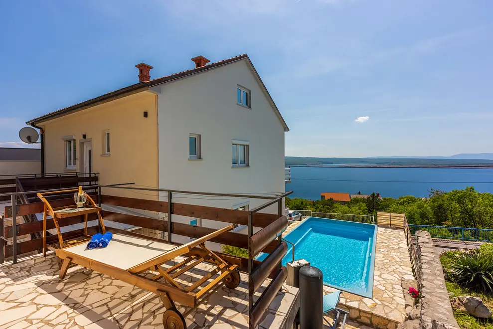 Ferienhaus in Crikvenica mit Pool und haustiergeeignet 66127478 13836