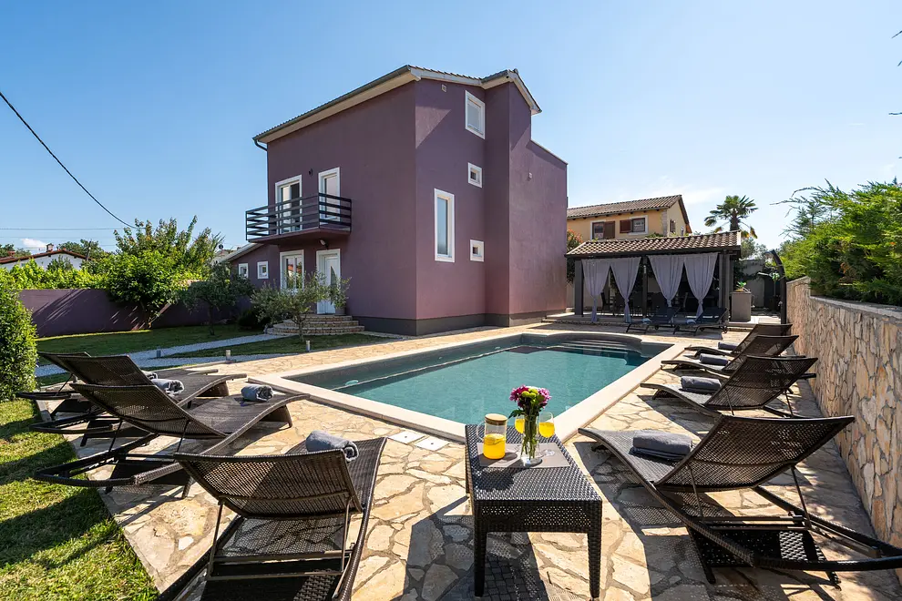 Ferienhaus in Porec mit Pool 66143571 24673