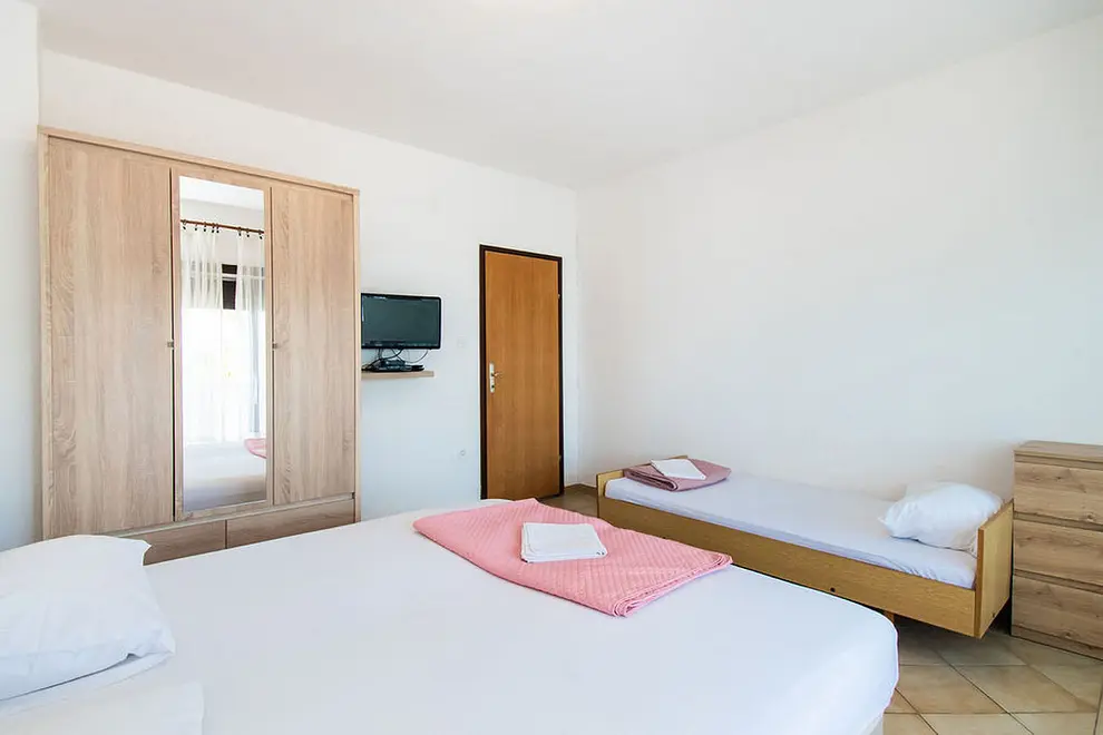 Ferienwohnung in Pag mit Pool 999202361 30668 – Foto 7