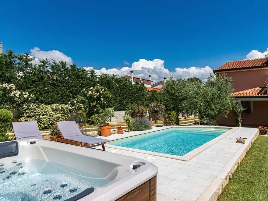 Ferienwohnung in Kastelir-Labinci mit Pool 999212036 39750 – Foto 3