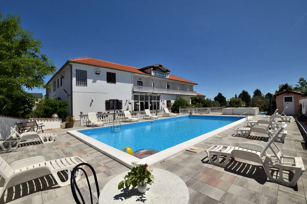 Ferienappartment in Pula mit Pool 999206249 34363