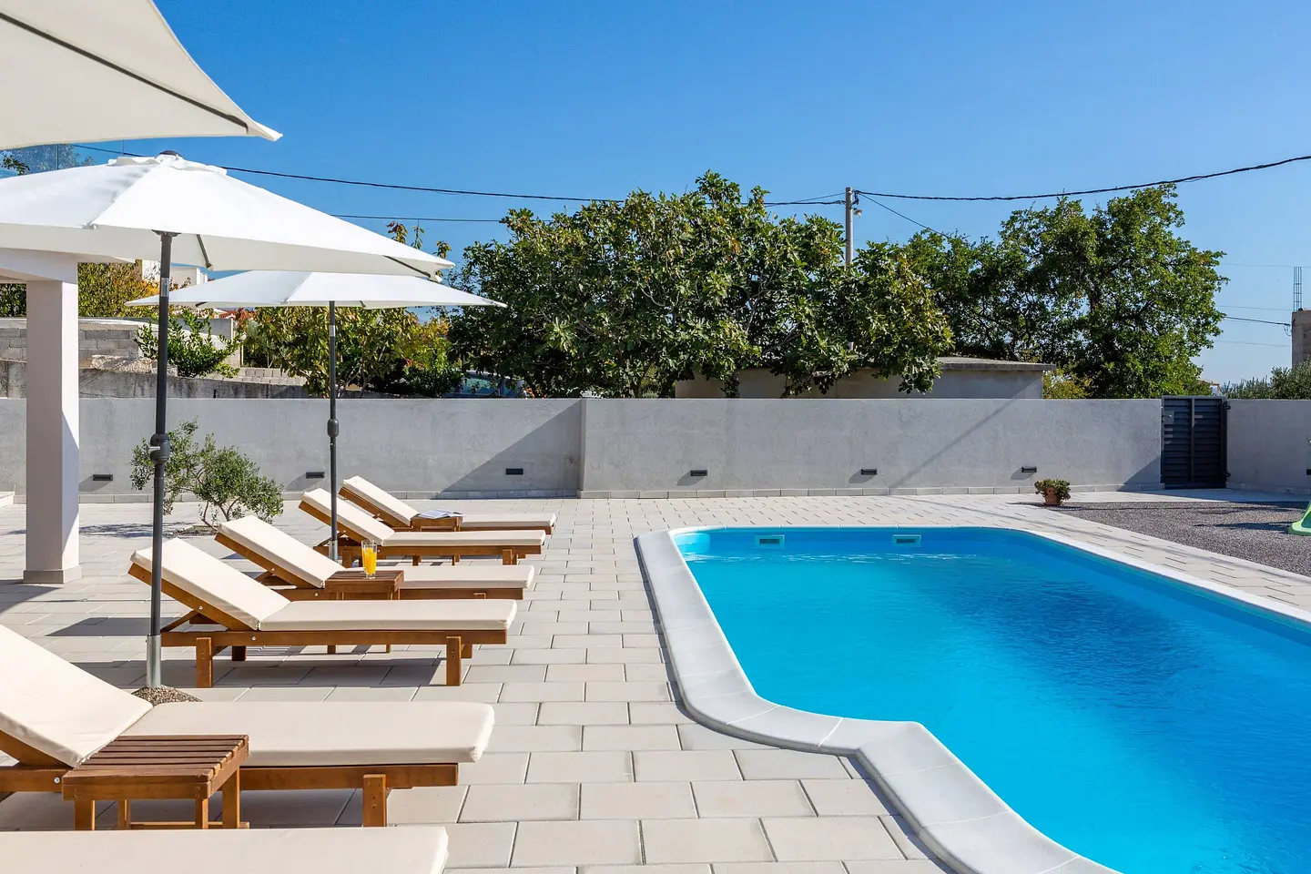 Ferienhaus in Kastela mit Pool 999208774 36728