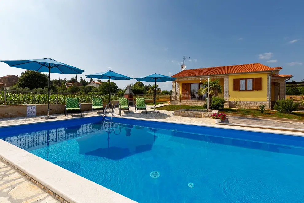 Ferienhaus in Kastelir-Labinci mit Pool 999210410 38272 – Foto 17