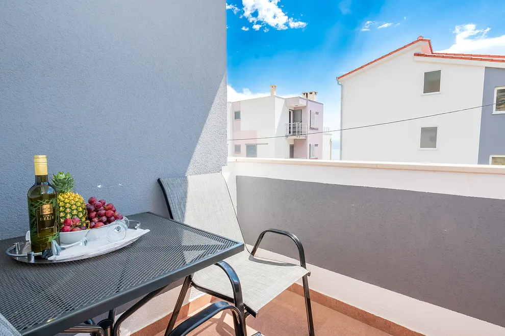 Ferienwohnung in Podstrana  999235270 42982