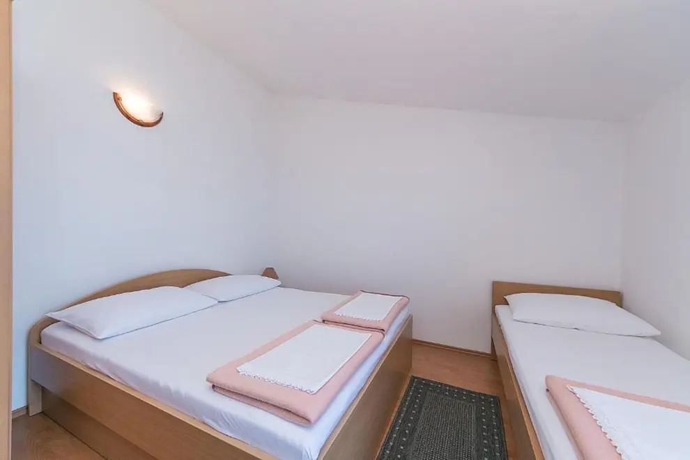 Ferienwohnung in Ploce  999210728 38570