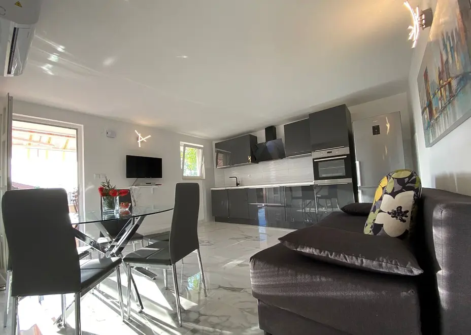 Ferienwohnung in Ciovo mit Pool und haustiergeeignet 999207380 35435 – Foto 4