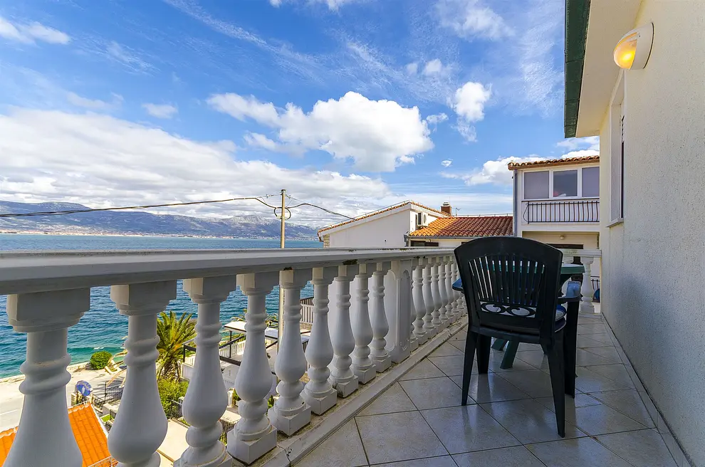 Ferienwohnung in Ciovo mit Pool und haustiergeeignet 66128075 14324