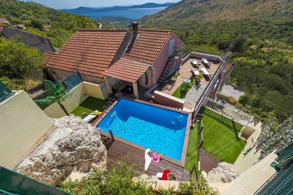 Ferienhaus in Dubrovacko Primorje mit Pool 66138108 21174