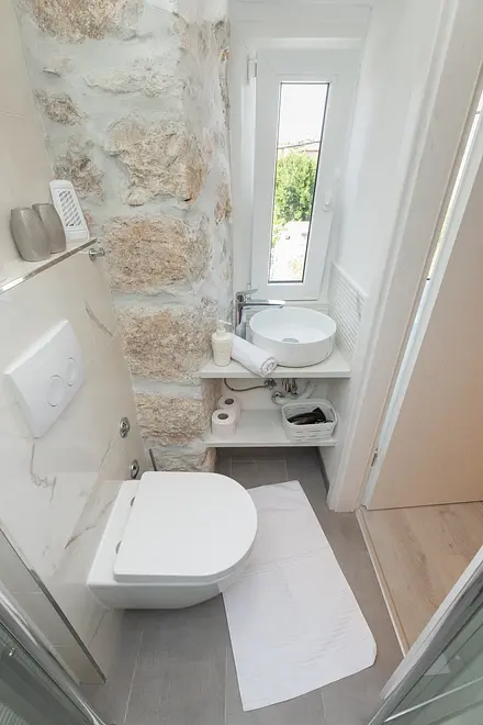 Badezimmer 1
