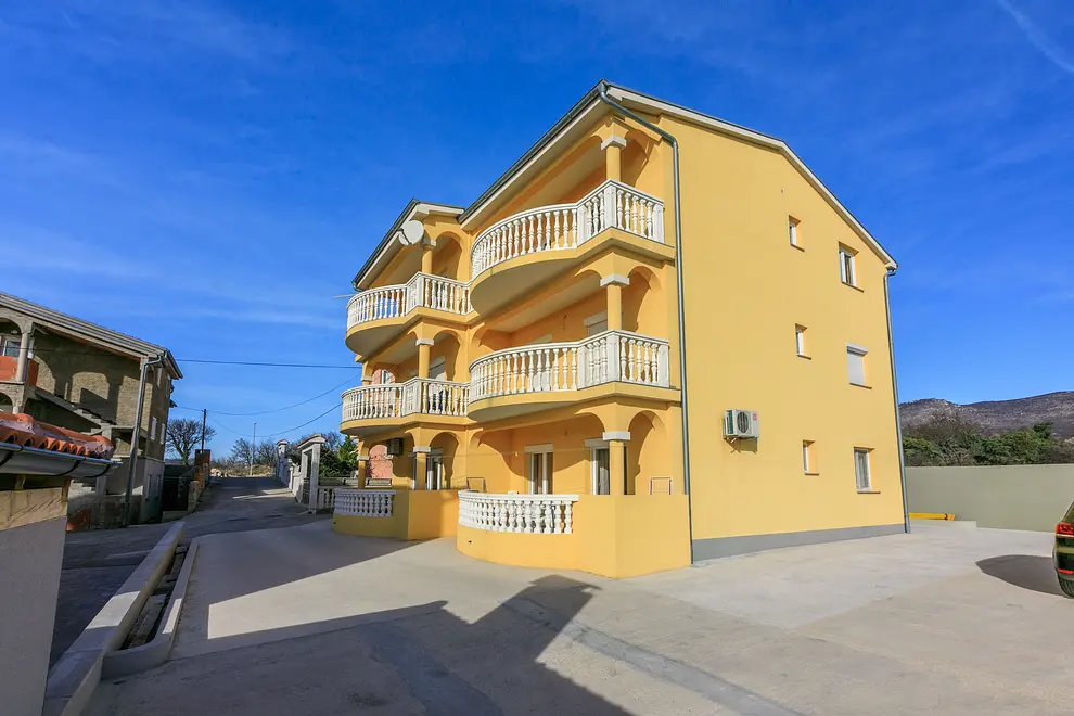 Ferienwohnung in Novi Vinodolski  999207439 35490