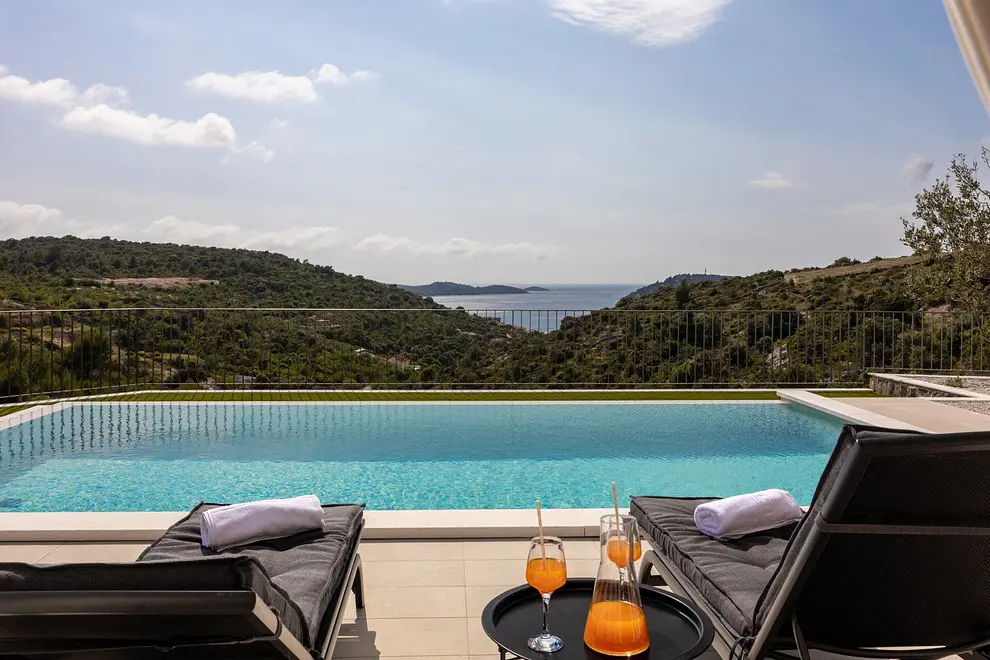 Ferienhaus in Rogoznica mit Pool 999213003 40548 – Foto 2