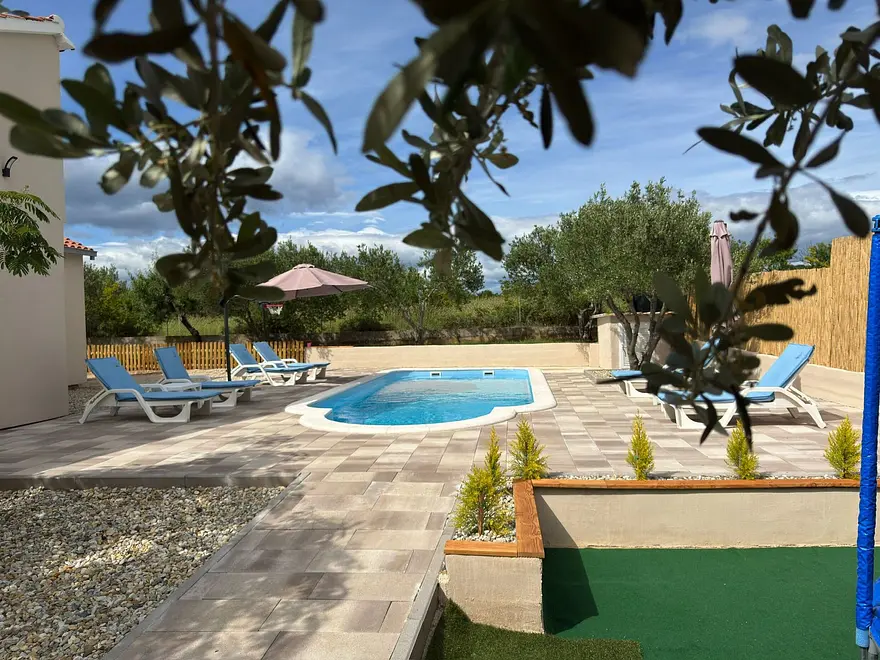 Ferienwohnung in Benkovac mit Pool 66145868 25485