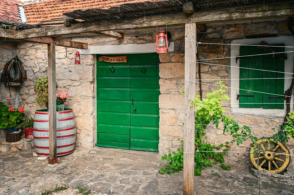 Ferienappartment in Pirovac mit Pool 999207600 35631