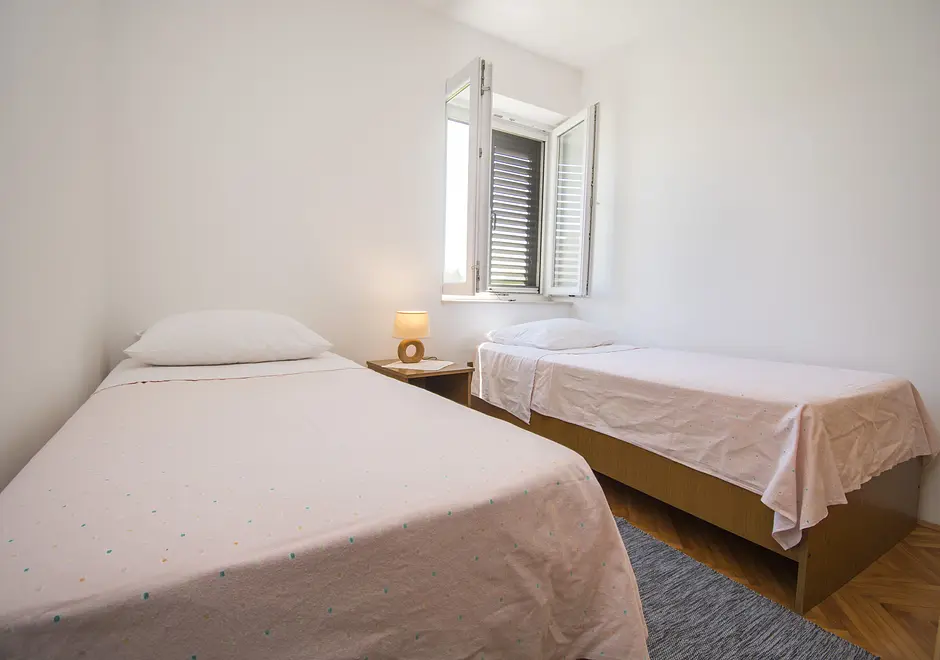 Ferienwohnung in Bilice  999210392 38254