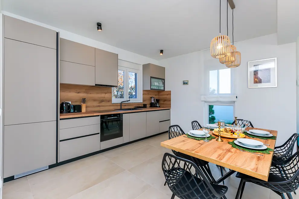 Ferienhaus in Policnik mit Pool 999212463 40091