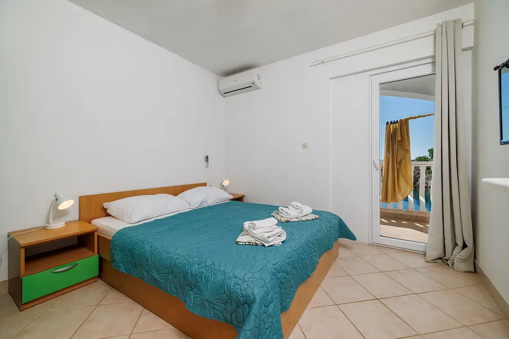 Ferienwohnung in Karlobag mit Pool 66152908 26686