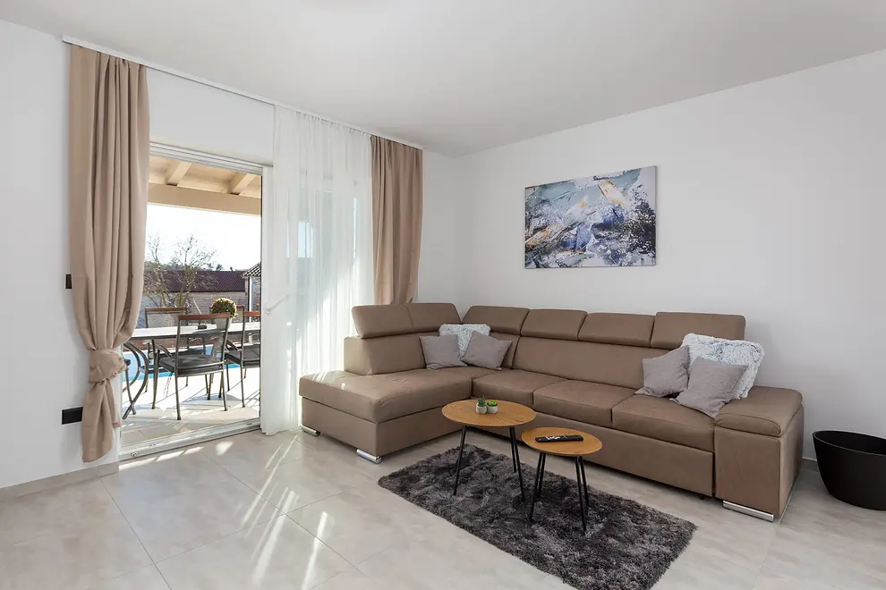 Ferienwohnung in Tinjan mit Pool 999224920 42428