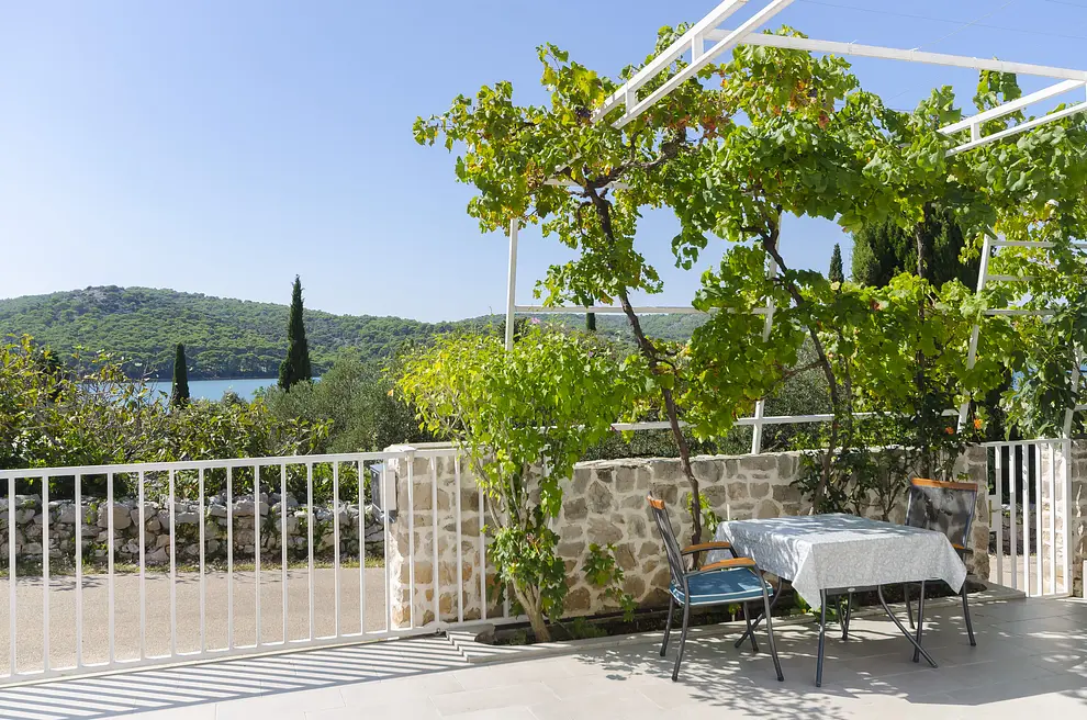 Ferienwohnung in Murter  66119210 7512