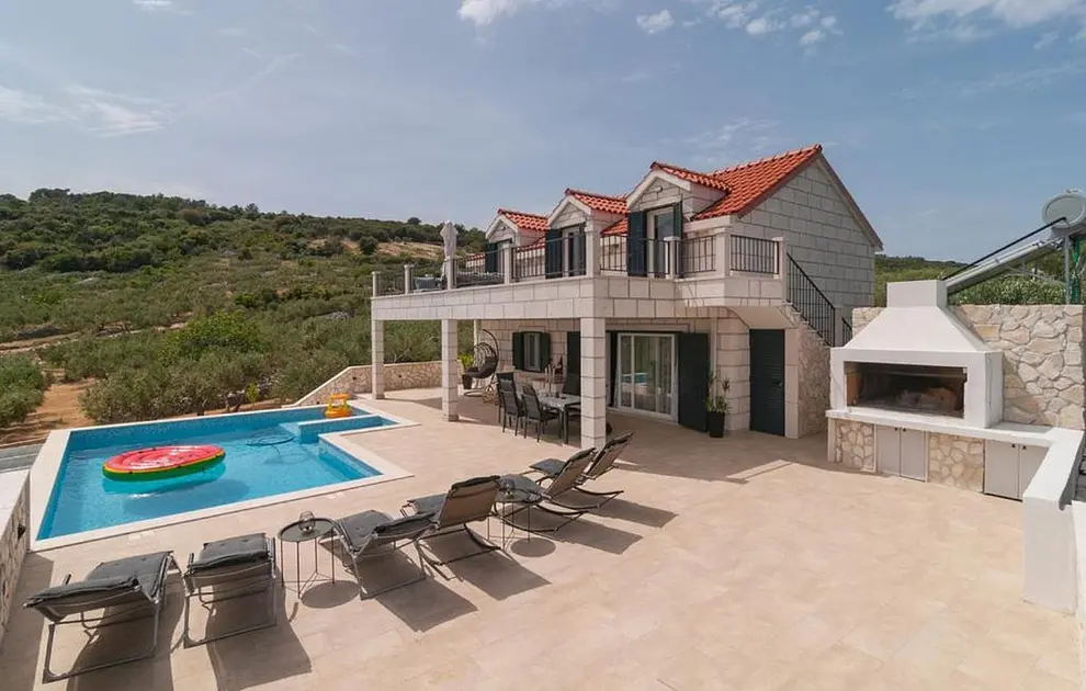 Ferienwohnung in Brac mit Pool und haustiergeeignet 66142368 23993