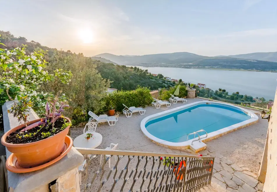 Ferienwohnung in Ciovo mit Pool und haustiergeeignet 999210803 38643 – Foto 4