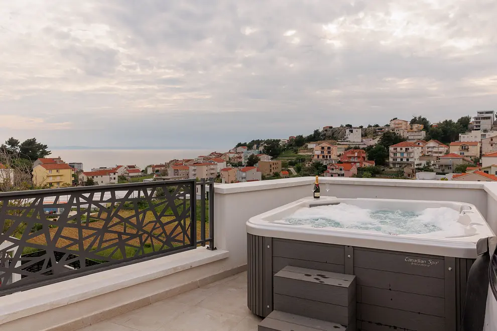 Ferienhaus in Podstrana mit Pool und haustiergeeignet 999207387 35442 – Foto 47