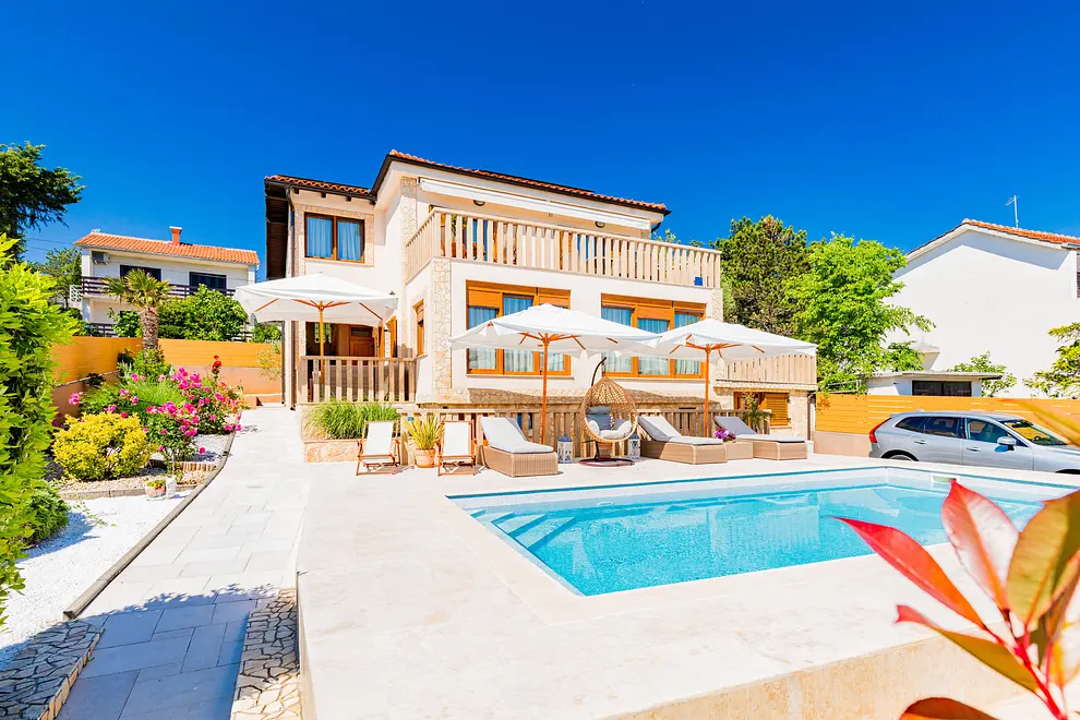 Ferienwohnung in Dobrinj mit Pool 66133354 18361