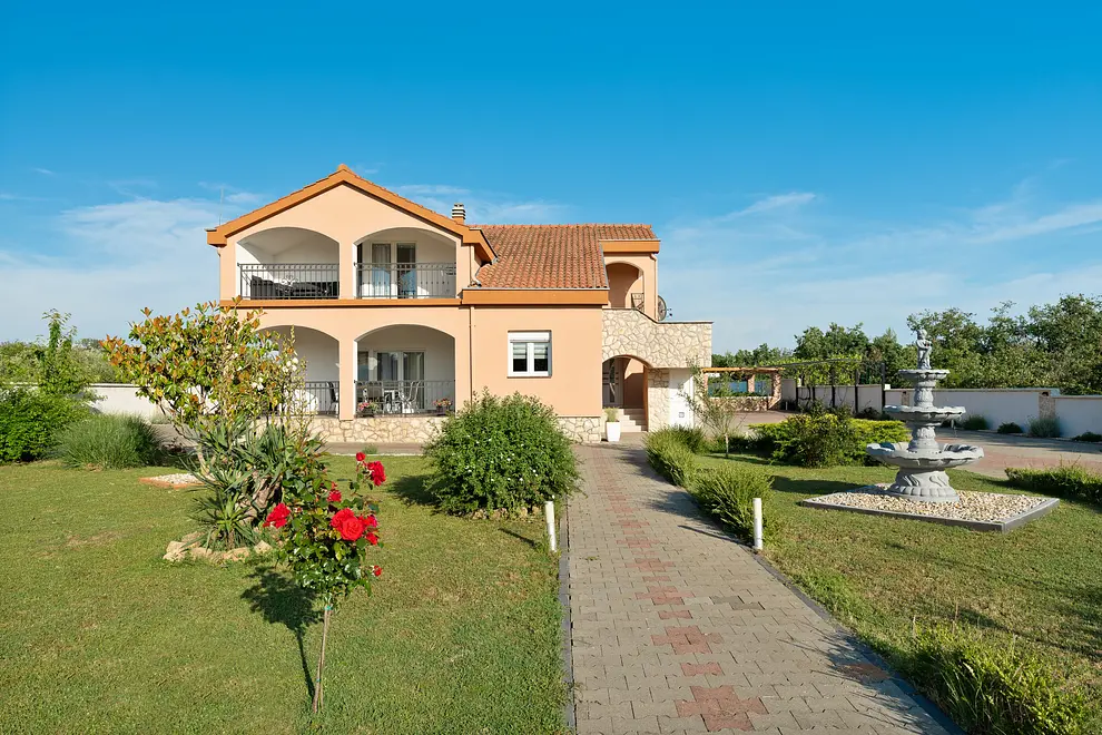 Ferienhaus in Galovac mit Pool 999207921 35918 – Foto 9