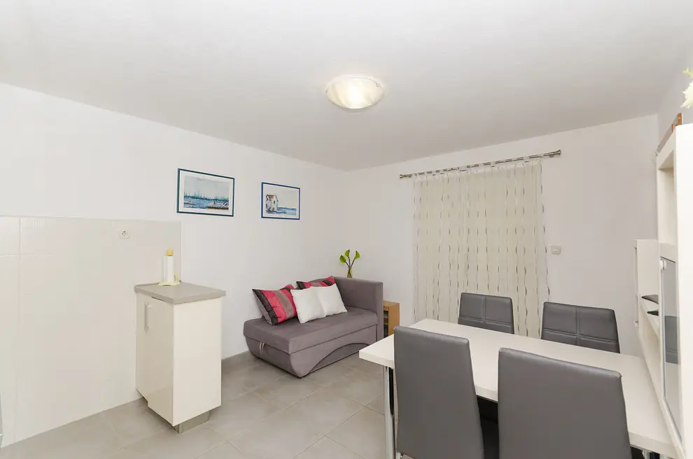 Ferienwohnung in Bol  999204177 32387