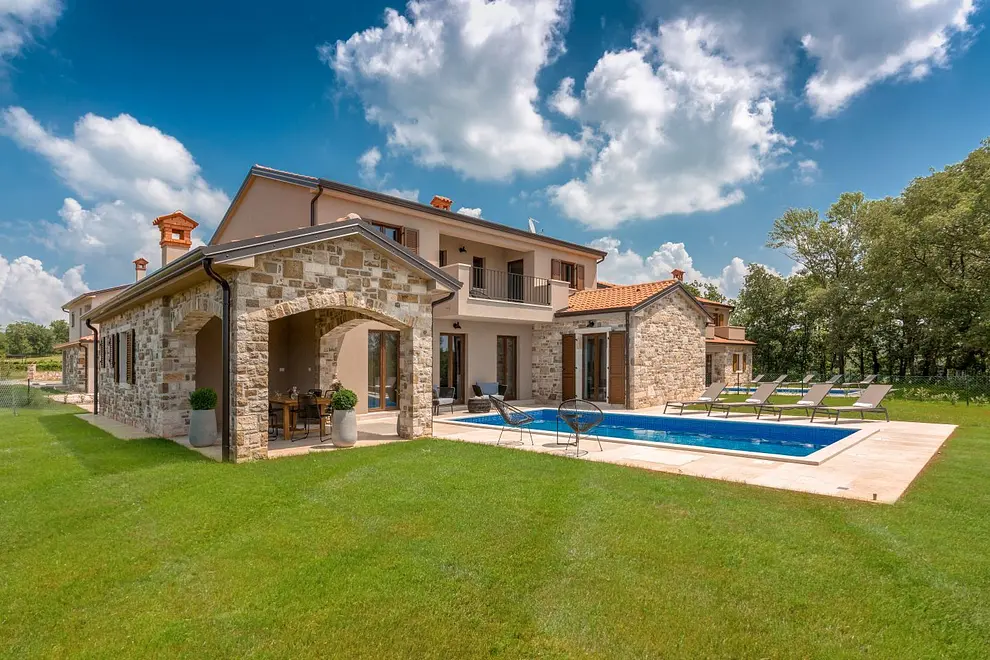 Ferienhaus in Karojba mit Pool 66128456 14617