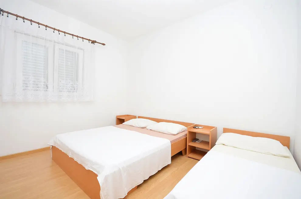 Ferienwohnung in Tribunj mit Pool 999205578 33720