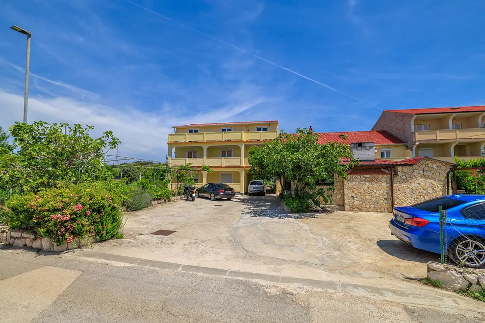 Ferienwohnung in Rab haustiergeeignet 66142189 23853