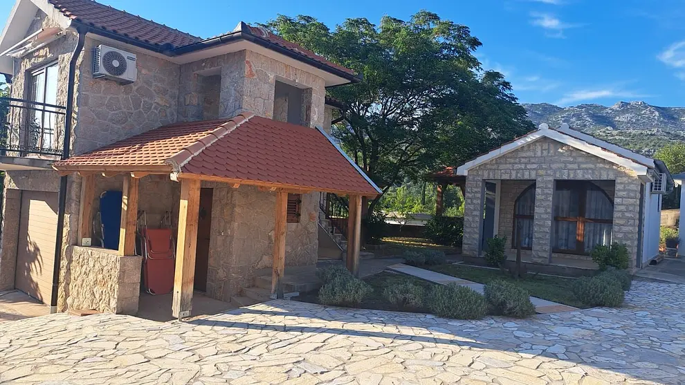 Ferienwohnung in Starigrad  999206109 34229 – Foto 1