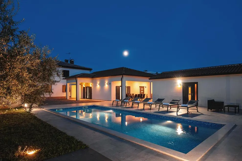 Ferienhaus in Novigrad in Dalmatien mit Pool 66140480 22794