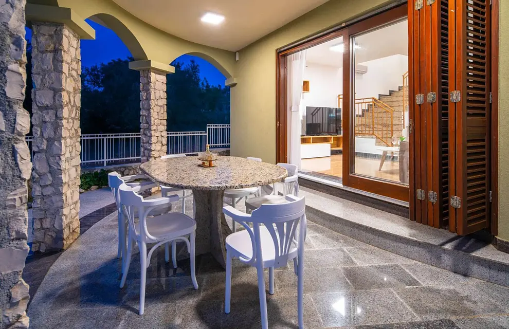 Ferienhaus in Biograd mit Pool 999208179 36156