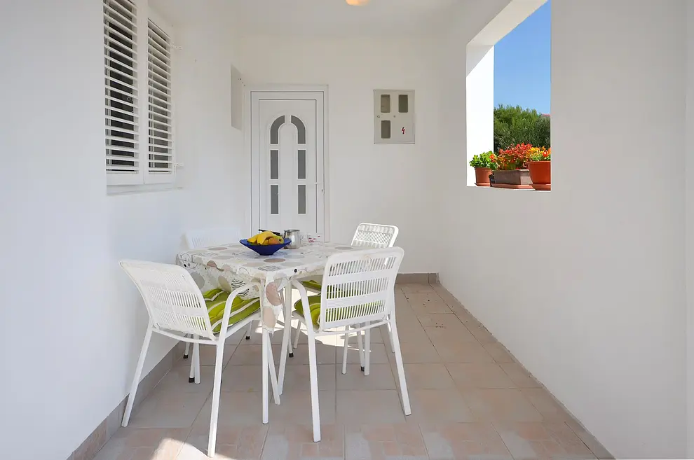 Ferienwohnung in Tribunj mit Pool 999205639 33781 – Foto 14