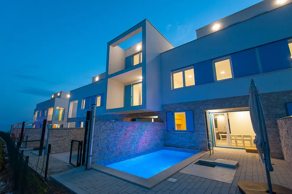 Ferienhaus in Nin mit Pool und haustiergeeignet 66125410 12154