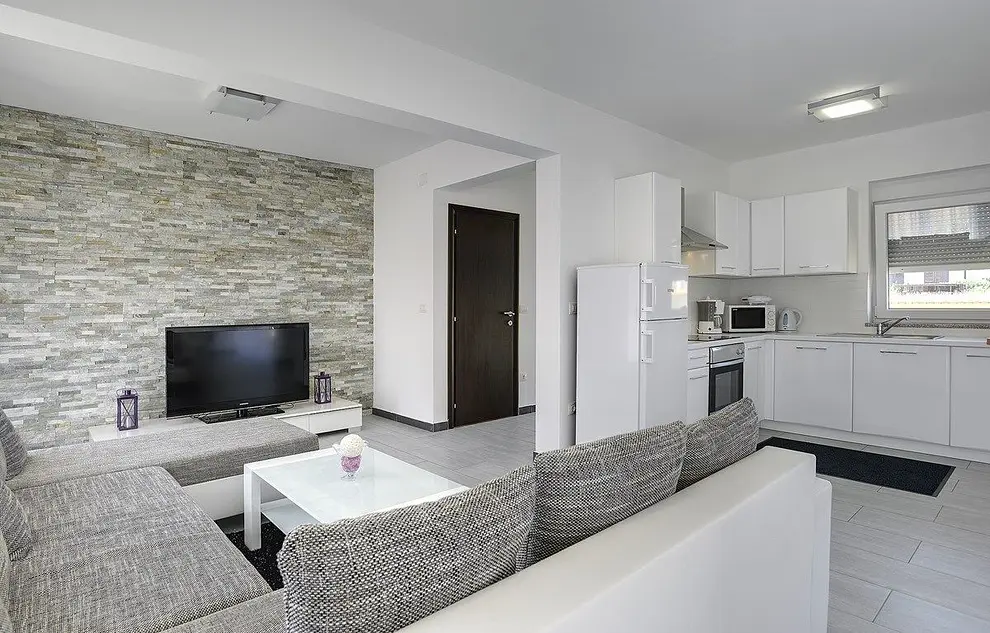 Ferienhaus in Liznjan mit Pool 66142217 23876