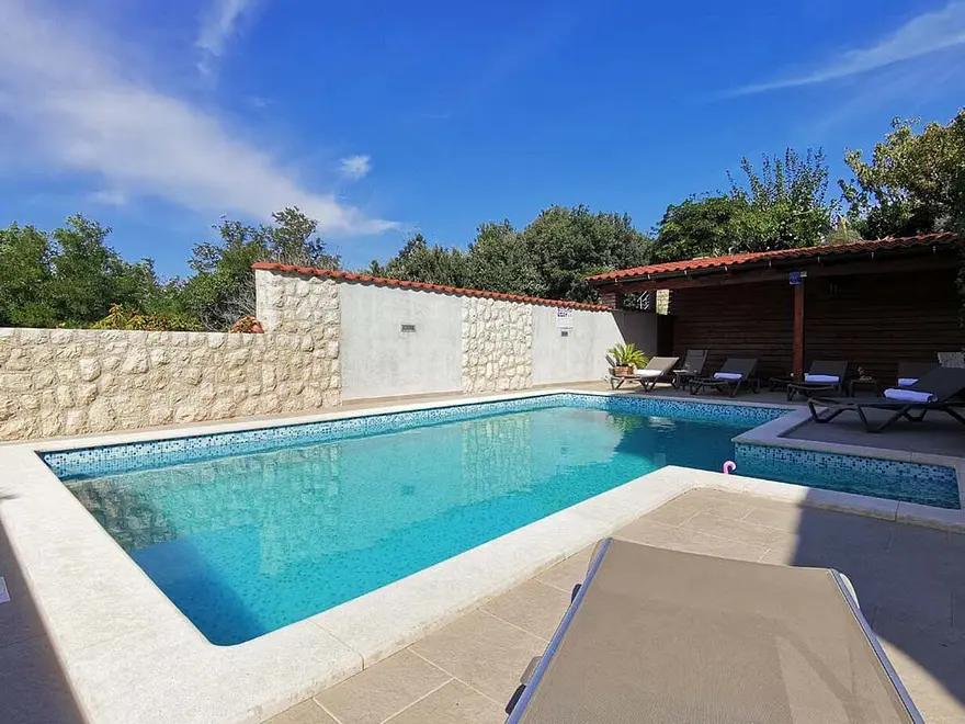 Ferienwohnung in Rab mit Pool und haustiergeeignet 66138219 21274