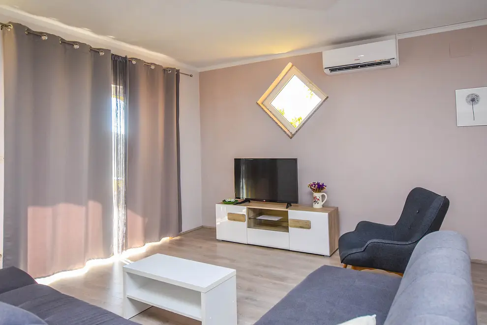 Ferienwohnung in Biograd mit Pool 999206756 34844 – Foto 3